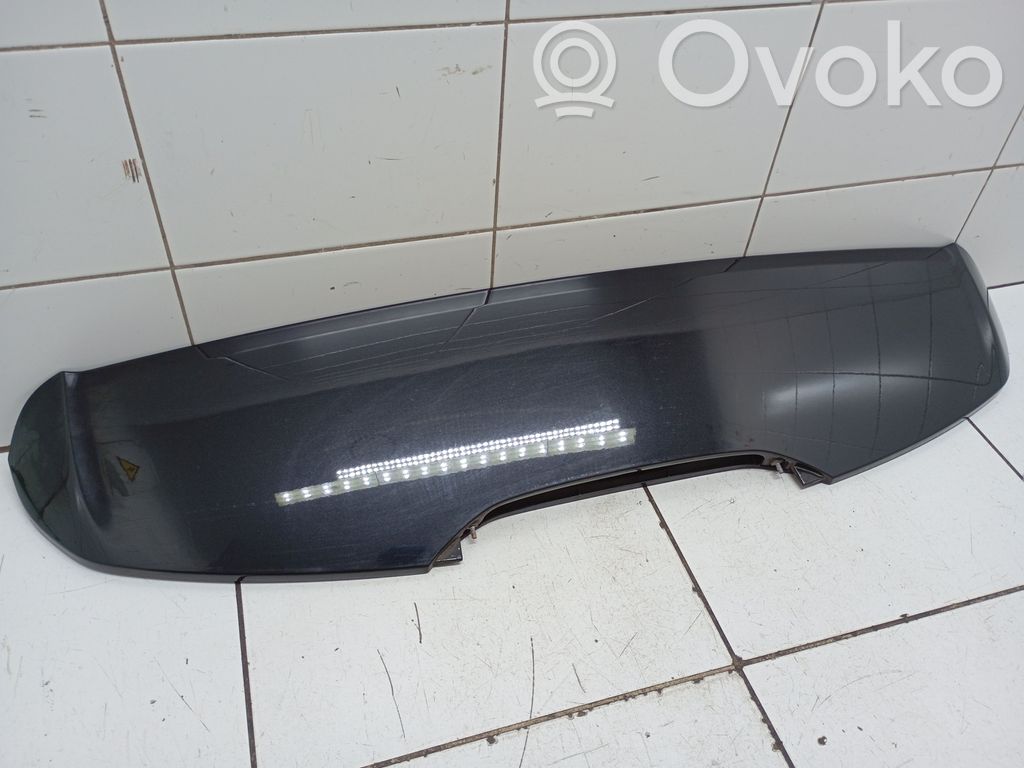 Alerón trasero/maletero   31425012