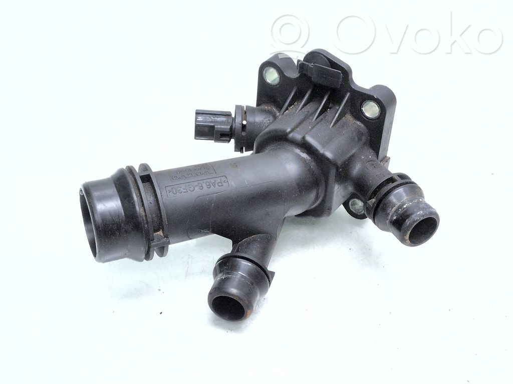 Volvo XC60 Termostat / Obudowa termostatu 