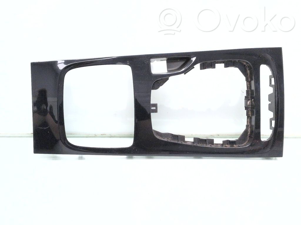 Opel Insignia B Ramă manetă schimbător viteze 