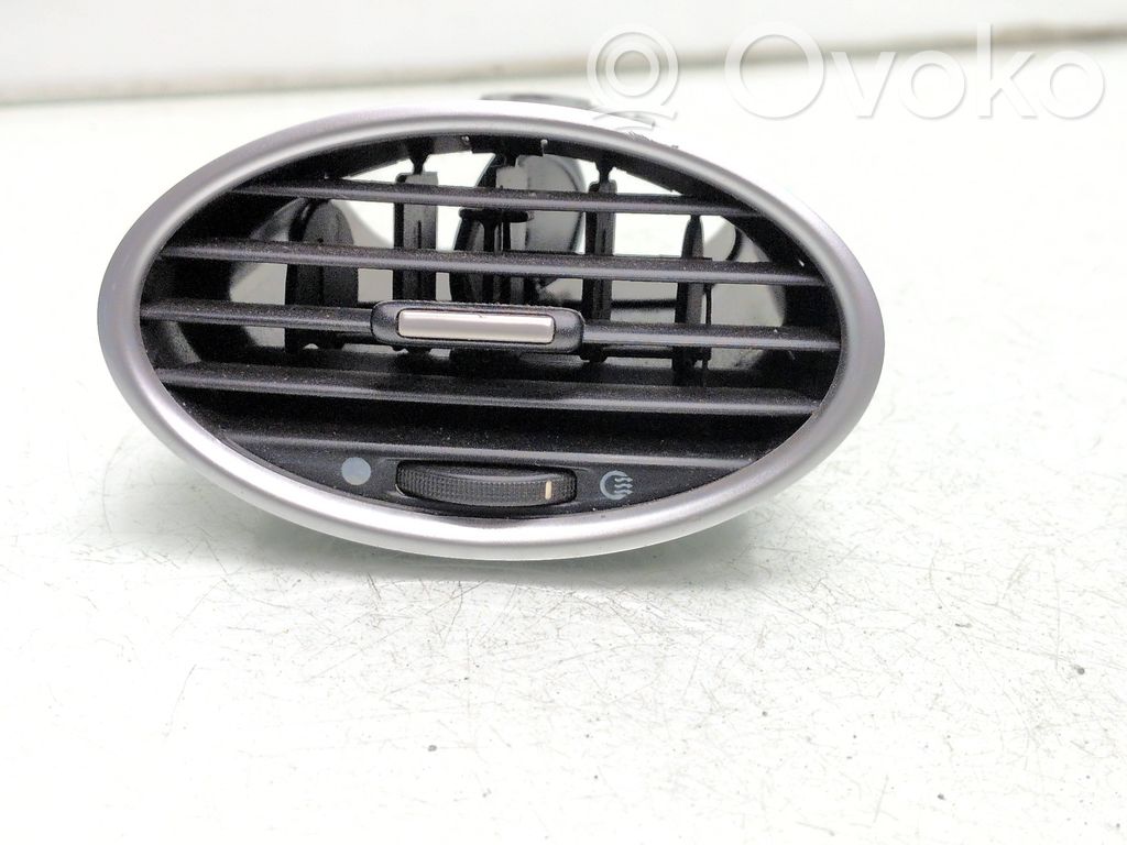 Ford Focus Copertura griglia di ventilazione laterale cruscotto 