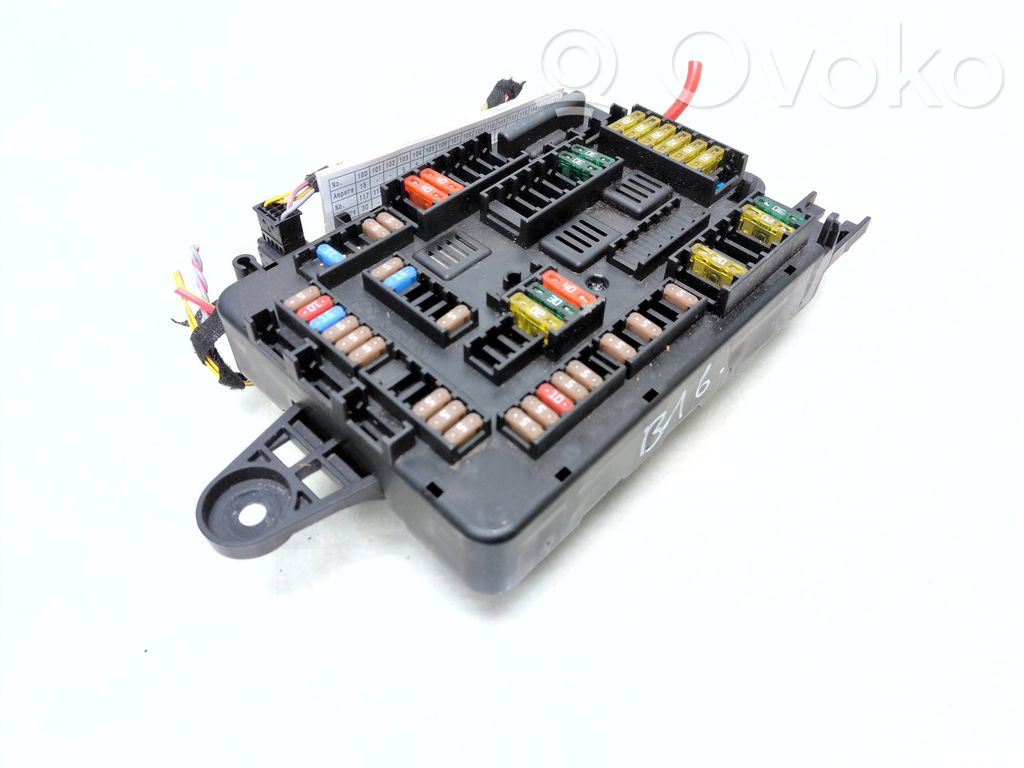 BMW 1 F20 F21 Sicherungskasten 