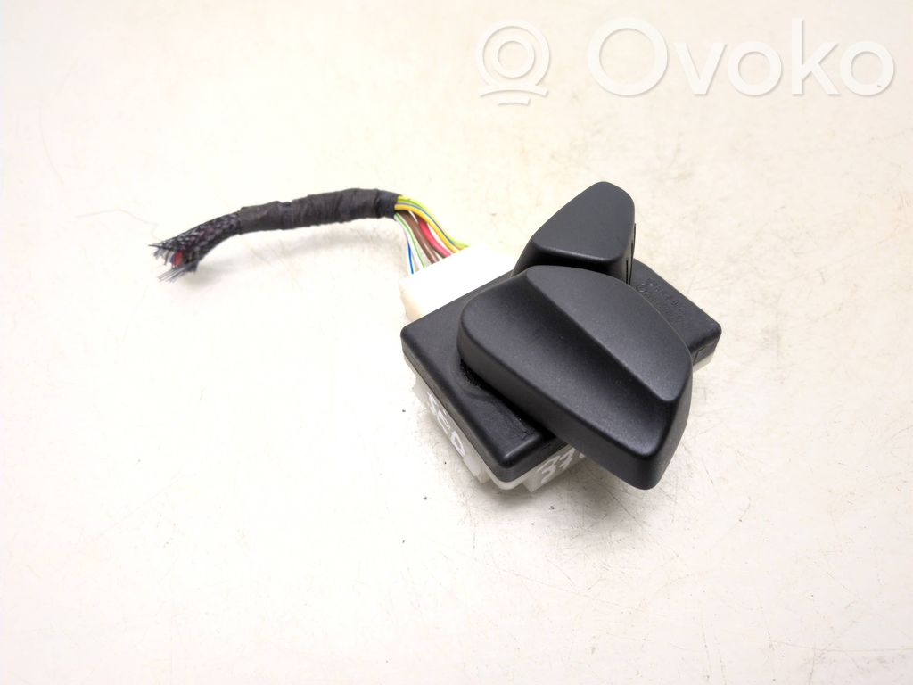 Seat control switch   6926962
