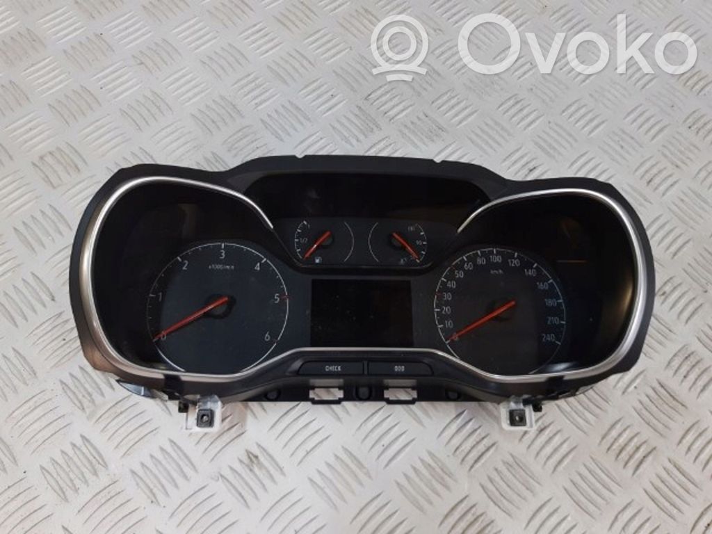 Spidometrs (instrumentu panelī)   9817790480
