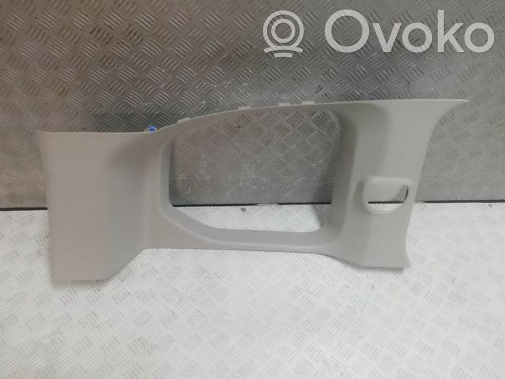 Opel Combo E Alte piese de interior 