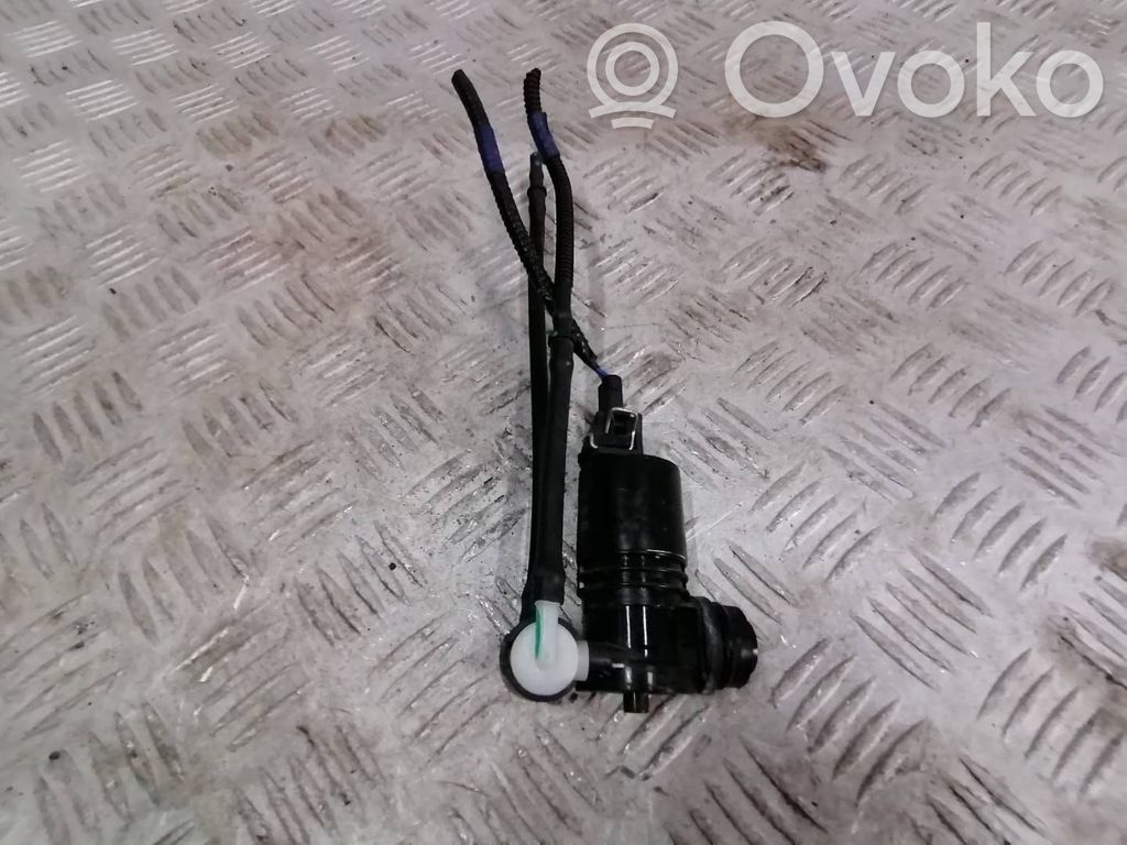 Windscreen/windshield washer pump   20200624