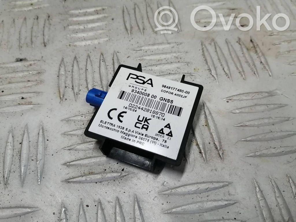 GPS-pystyantenni   9849177480,934000800,02244201887D