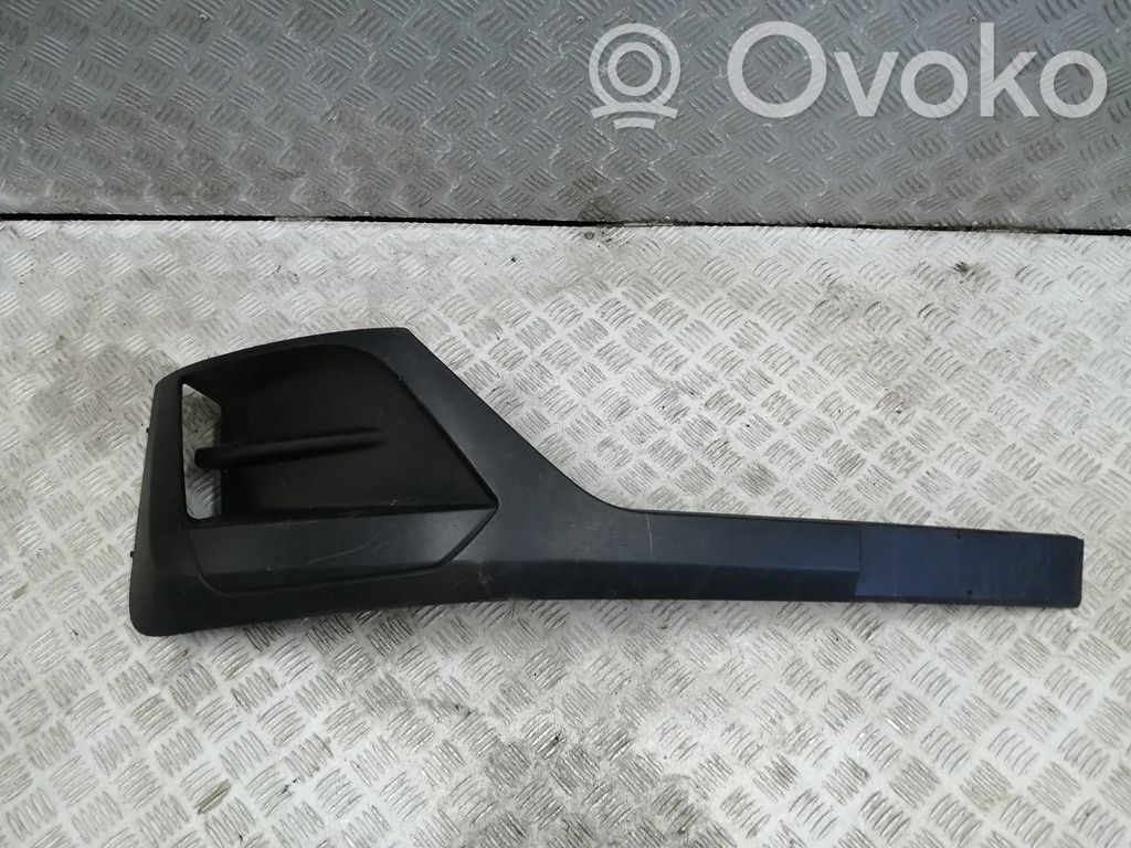 Renault Trafic III (X82) Front bumper corner part panel trim 