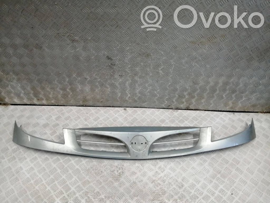 Nissan Kubistar Atrapa chłodnicy / Grill 