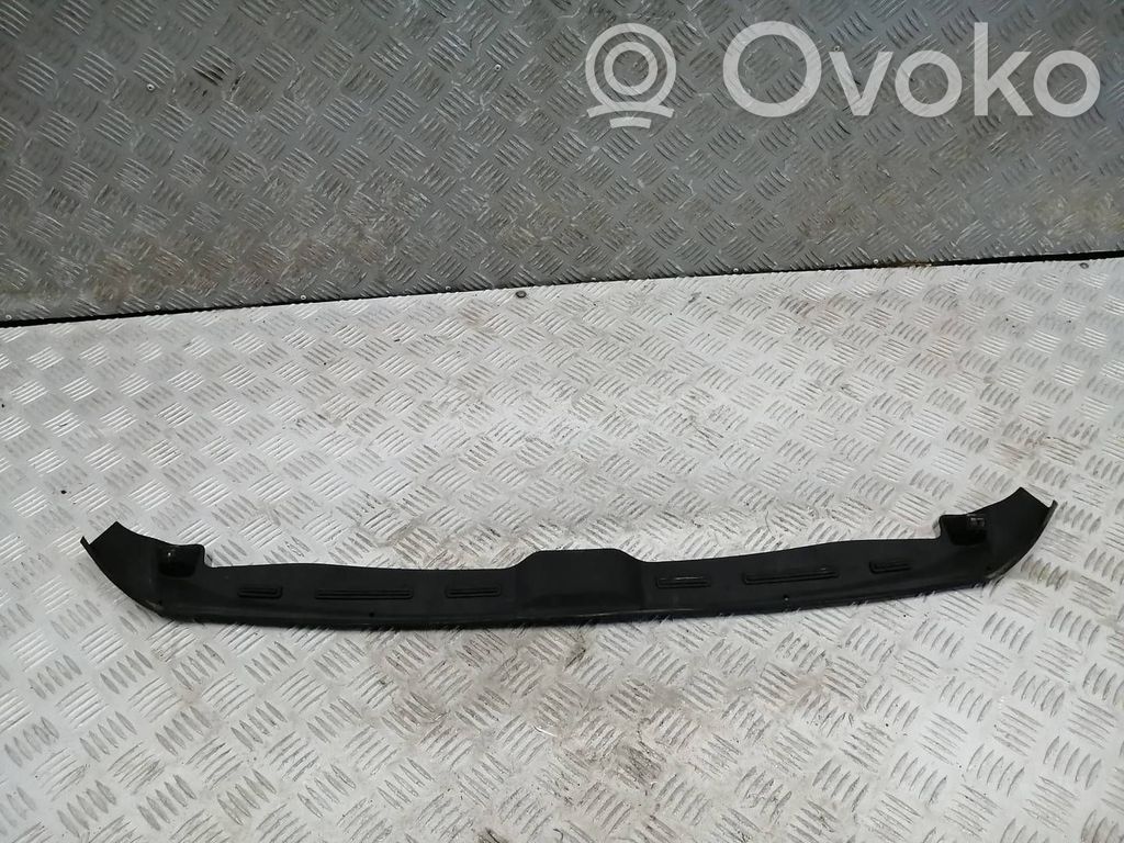 Audi A5 Engine compartment rubber 