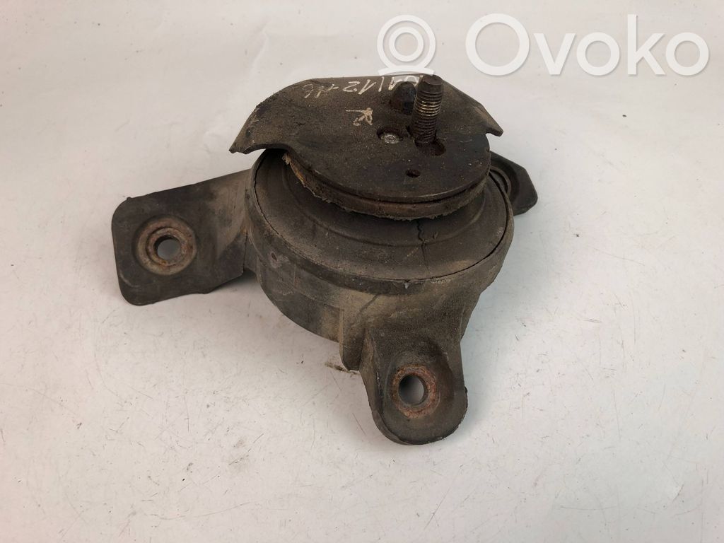 Engine mount bracket