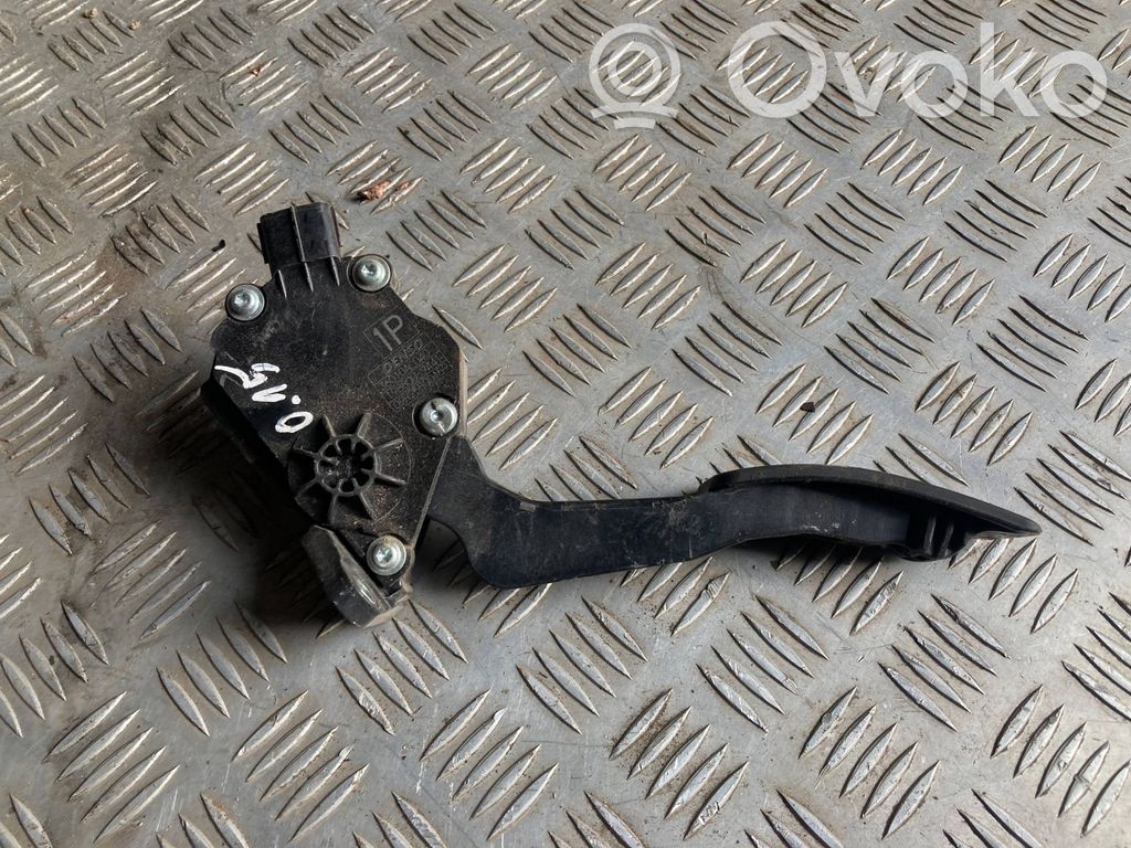 Subaru Outback (BS) Accelerator throttle pedal 