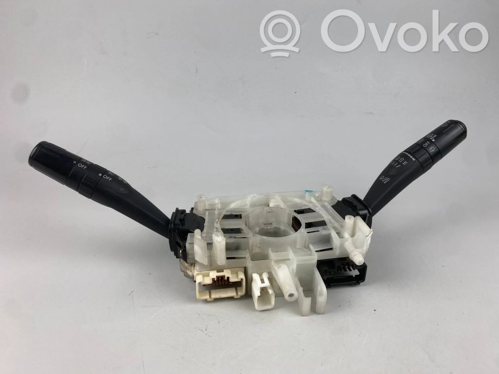 Subaru Outback Commodo, commande essuie-glace/phare 