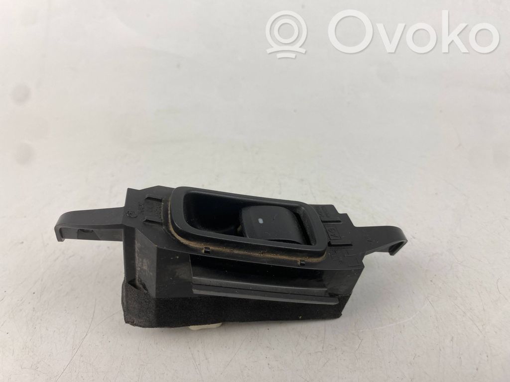 Subaru Outback Electric window control switch 