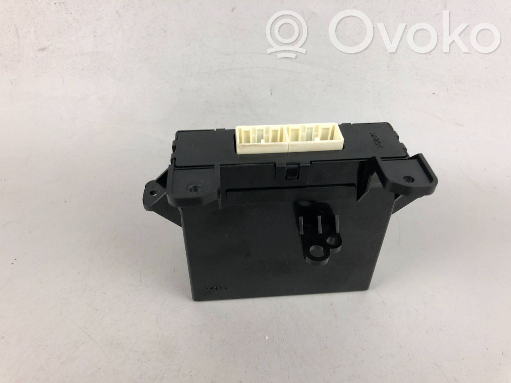 Subaru Outback Fan control module 