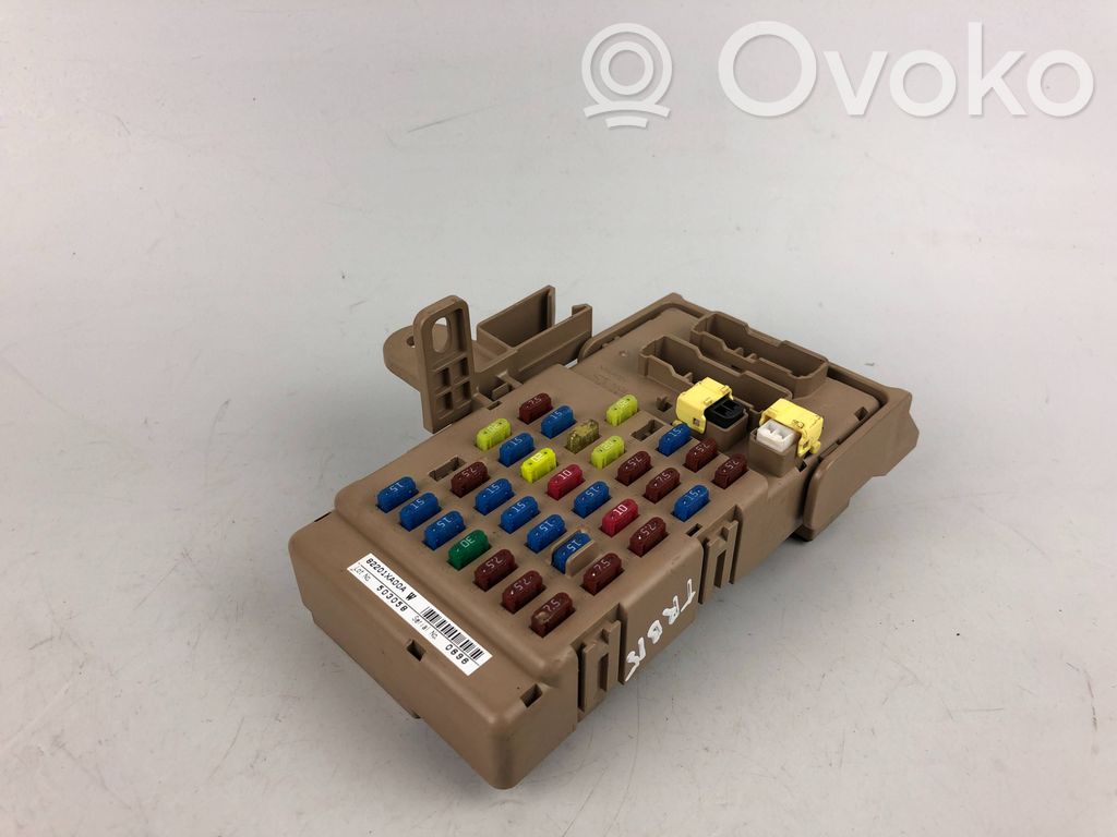 Subaru B9 Tribeca Fuse box set 