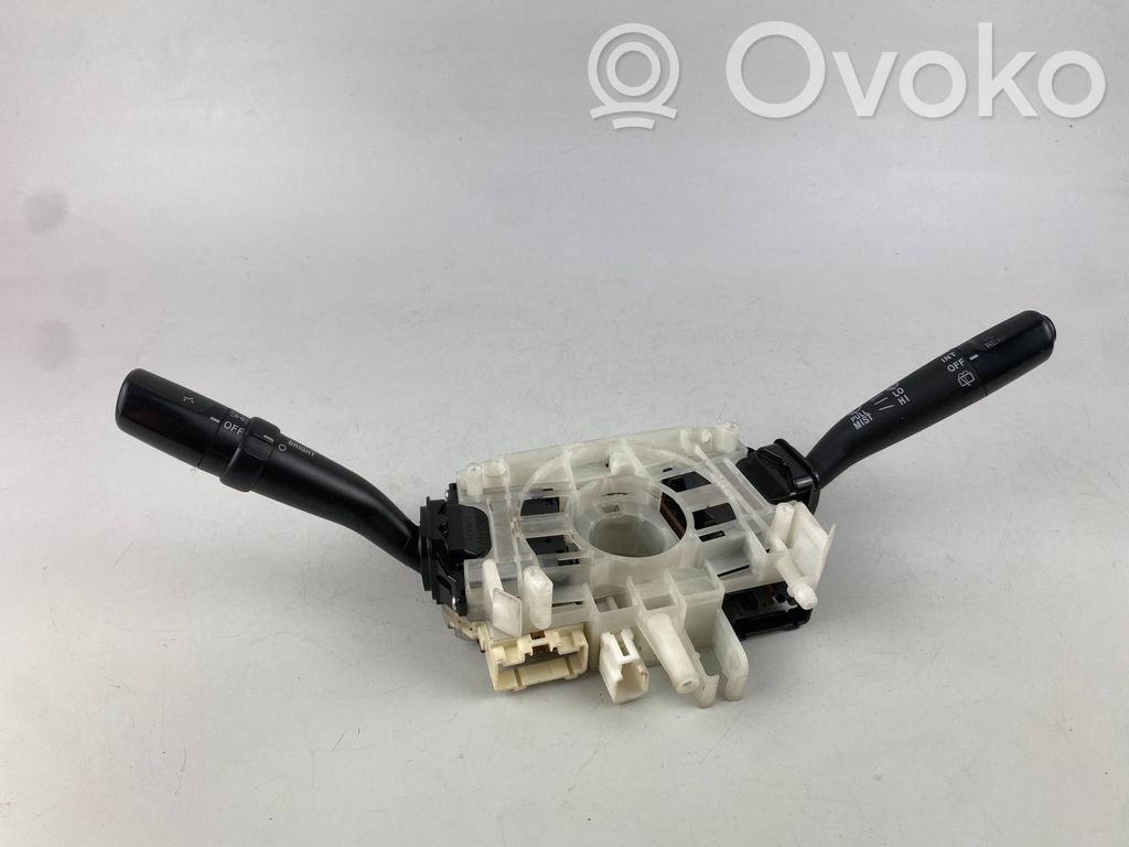 Subaru Forester SG Wiper turn signal indicator stalk/switch 
