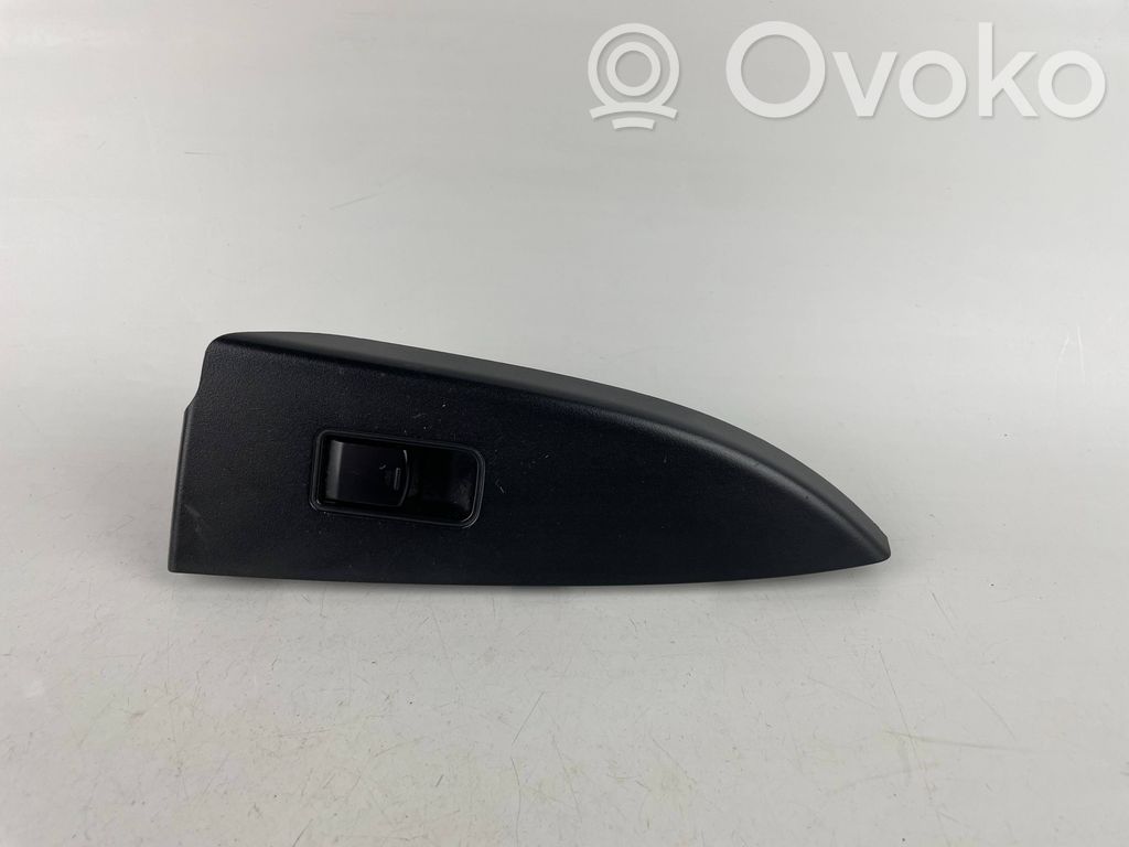 Subaru Outback Electric window control switch 