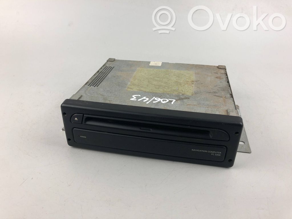 Subaru Legacy Radio/CD/DVD/GPS head unit 