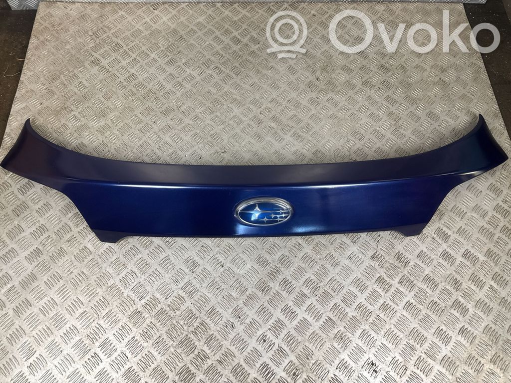 Subaru Outback (BS) Tailgate trim 
