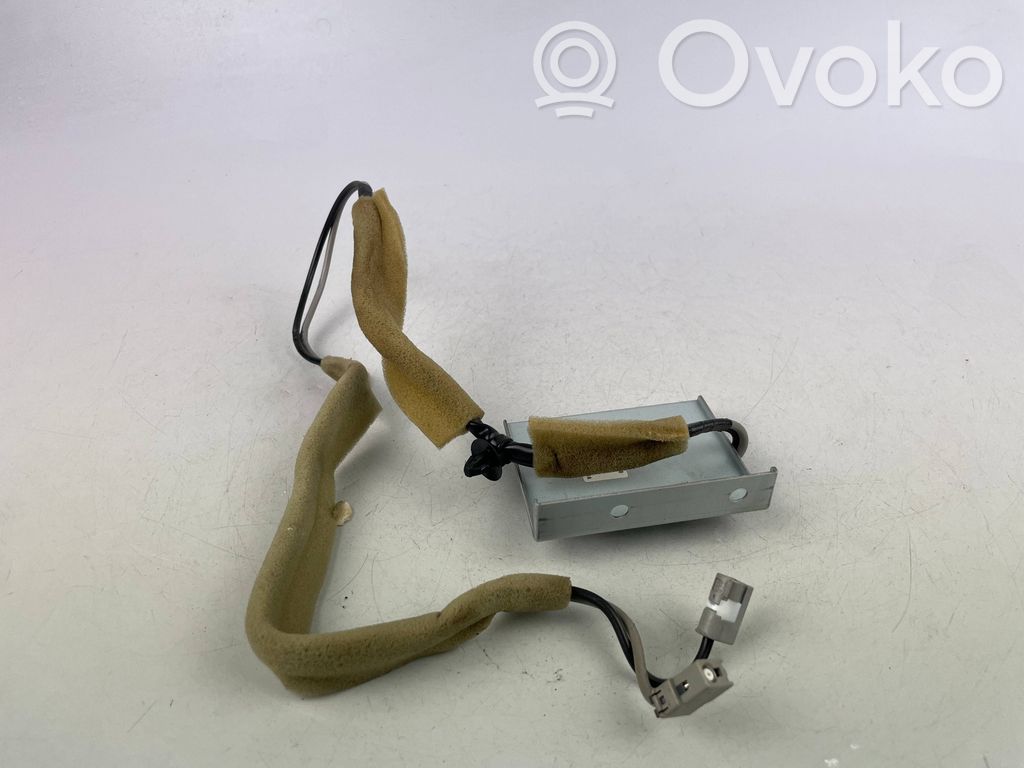 Subaru Outback (BS) Antena aérea GPS 