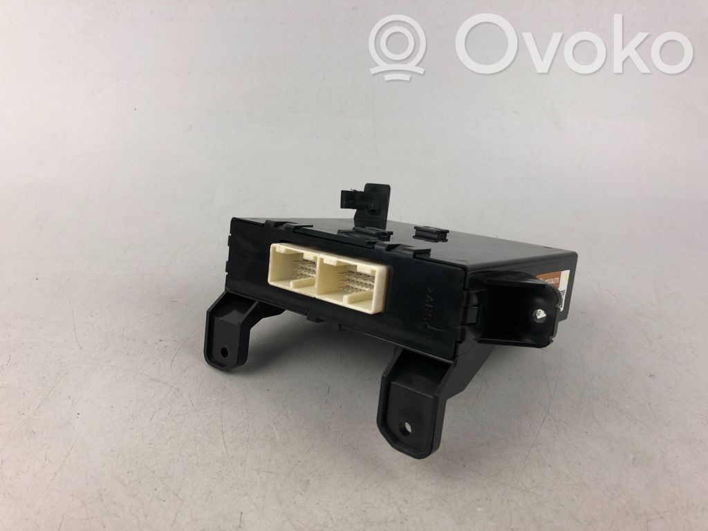 Subaru Outback Central body control module 