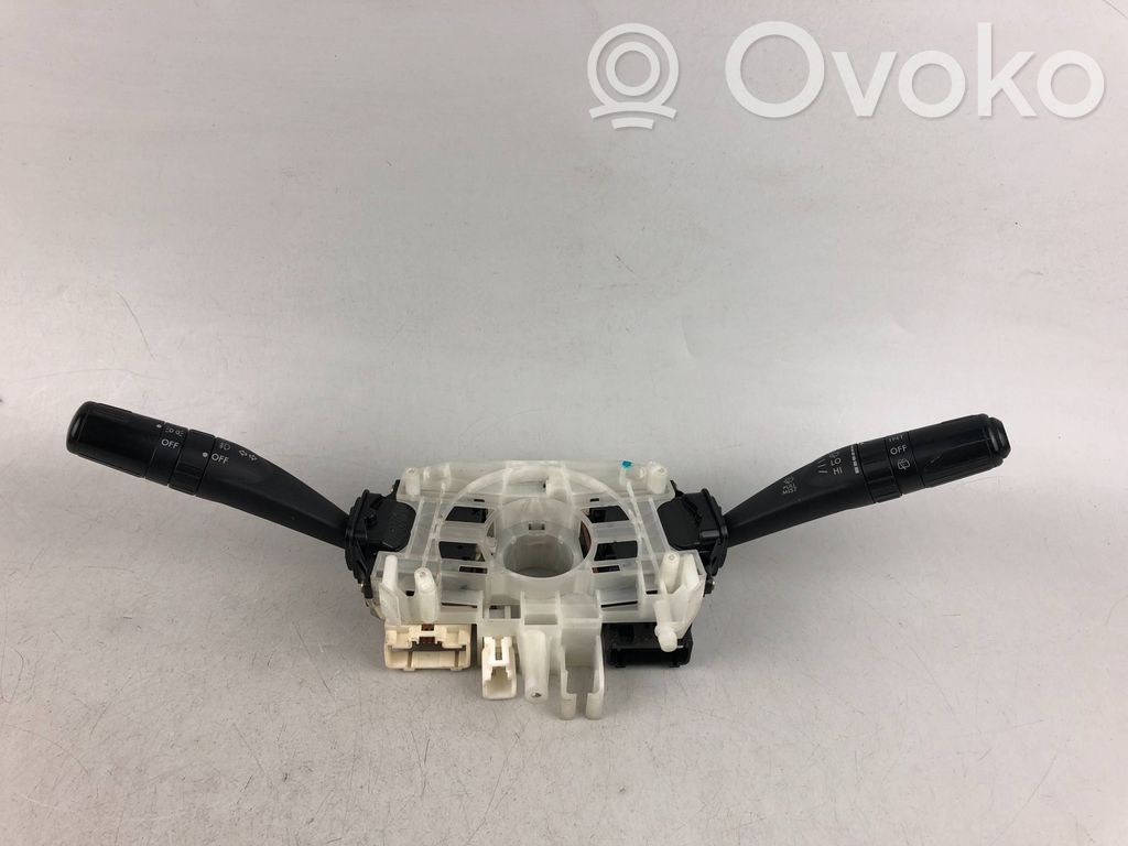 Subaru Outback Commodo, commande essuie-glace/phare 