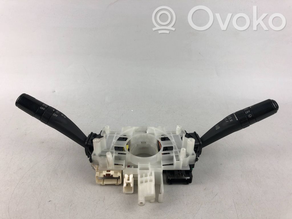 Subaru Legacy Commodo, commande essuie-glace/phare 