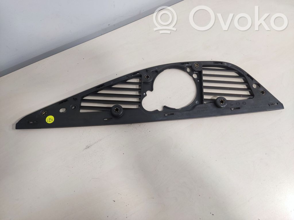 Audi A8 S8 D4 4H Marco del altavoz central del panel 