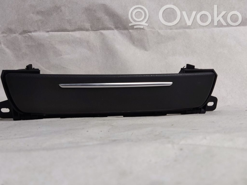 Audi A8 S8 D4 4H Compartimiento/consola central del panel 