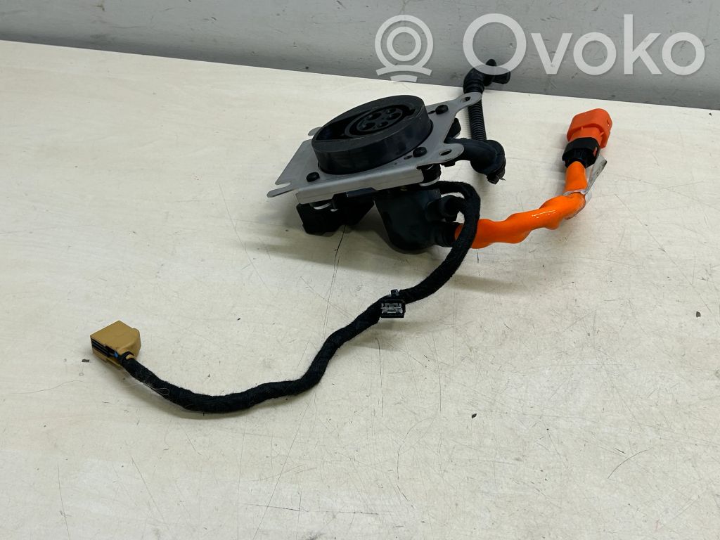 Porsche Cayenne (92A) Gniazdo ładowania samochodu elektrycznego 
