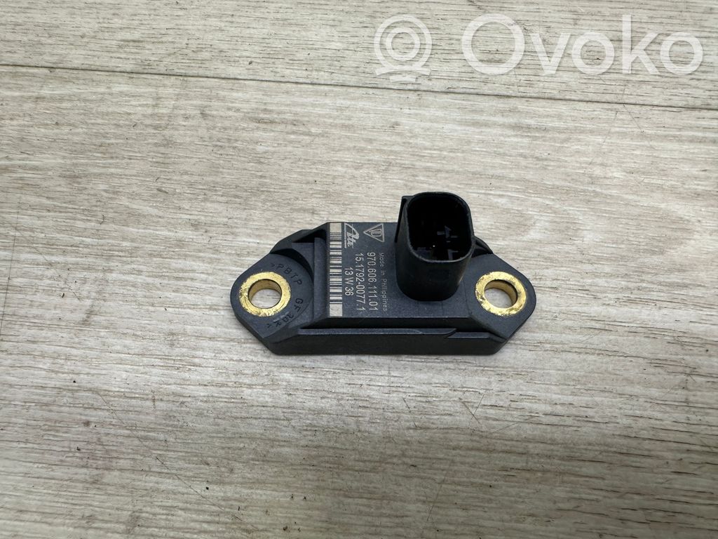 Porsche Panamera (970) Sensor de aceleración 
