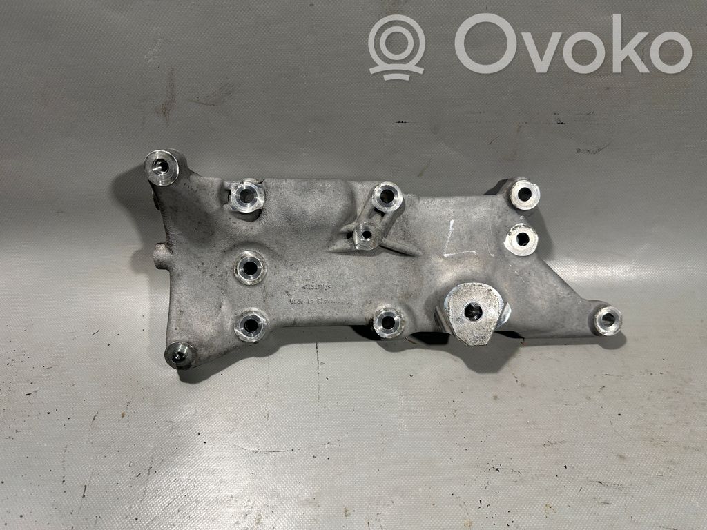 Porsche Macan (95B) Engine mounting bracket 