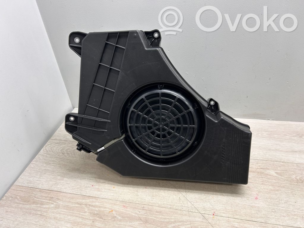 Porsche Cayenne (92A) Altavoz subwoofer 