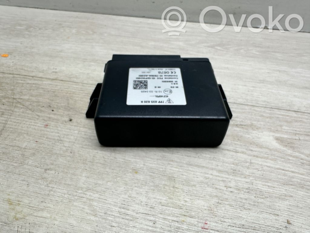 Porsche Cayenne (92A) GPS navigation control unit/module 