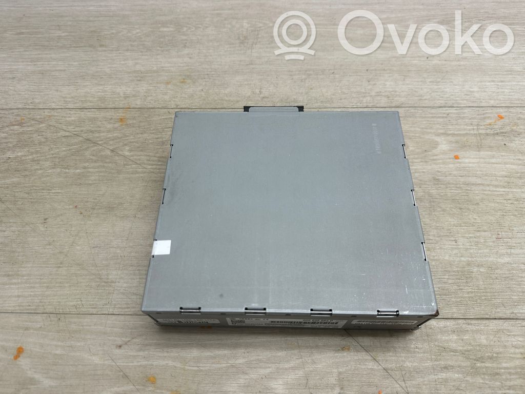Volkswagen Touareg II GPS navigation control unit/module 