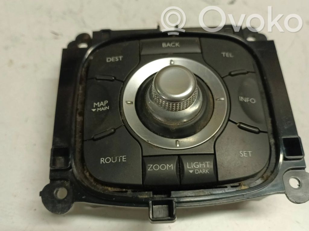 Renault Laguna III Interruptor de control del ordenador de a bordo 