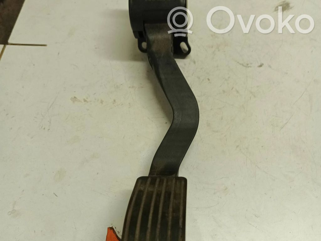 Citroen C4 I Pedał gazu / przyspieszenia 