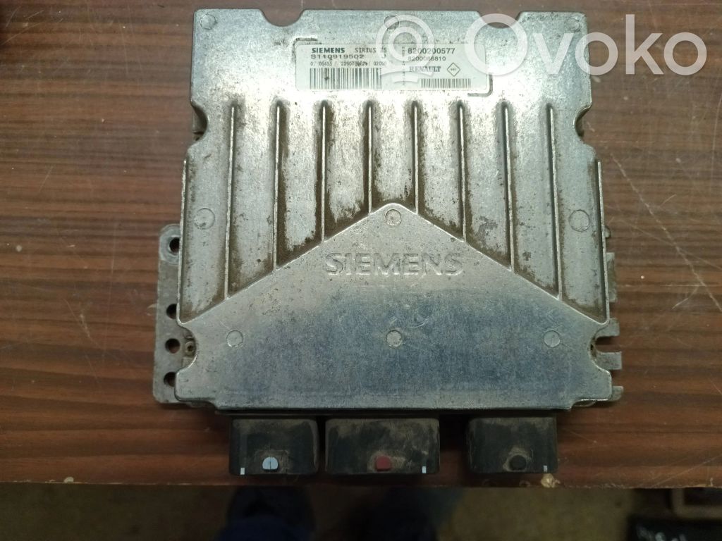 Engine control unit/module   8200200577,8200086810,S110919502