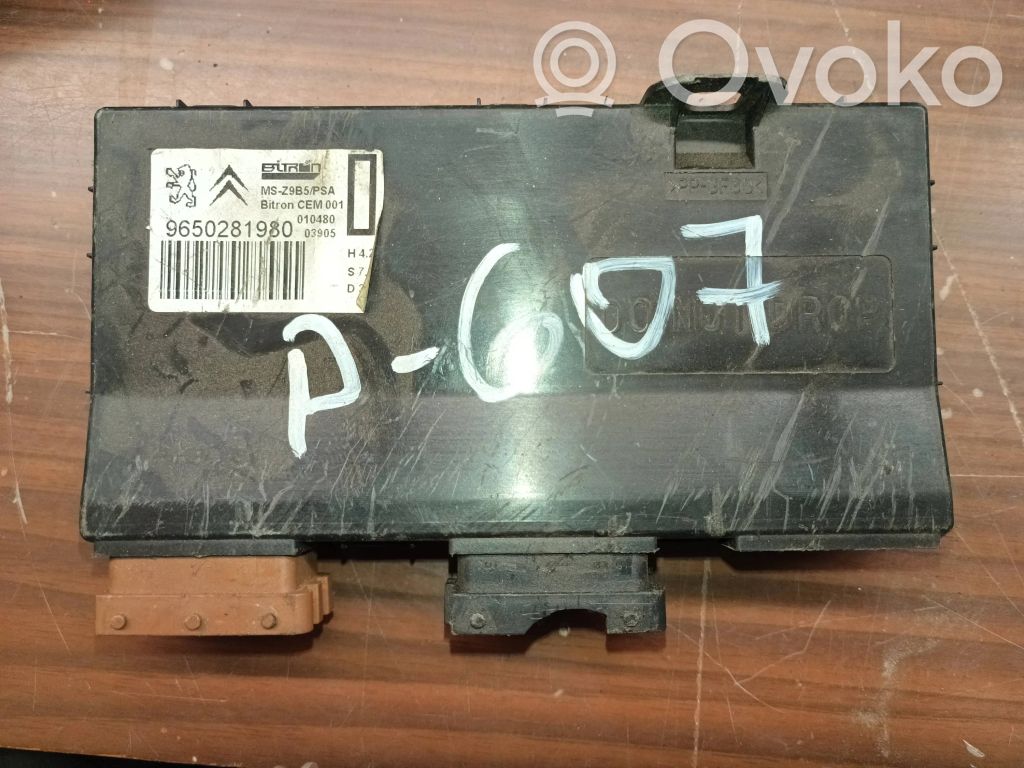 Peugeot 607 Module de commande de siège 