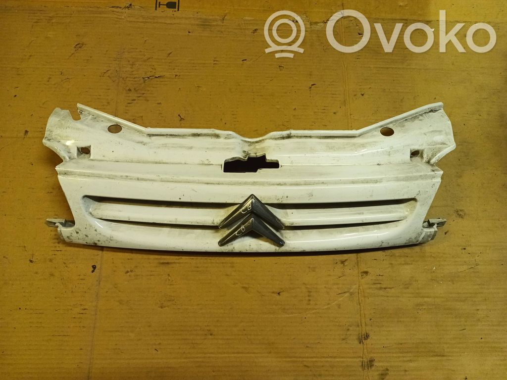 Citroen Berlingo Etusäleikkö 