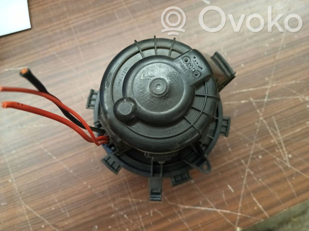 Citroen C5 Mazā radiatora ventilators 