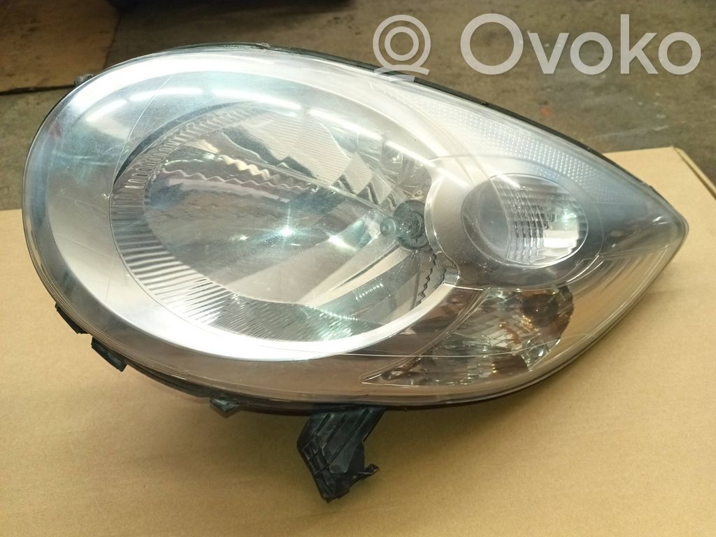 Citroen C1 Lampa przednia 