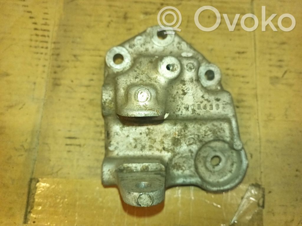 Citroen Jumpy Engine mounting bracket 