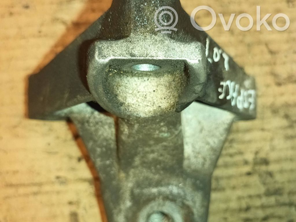 Renault Laguna II Engine mounting bracket 