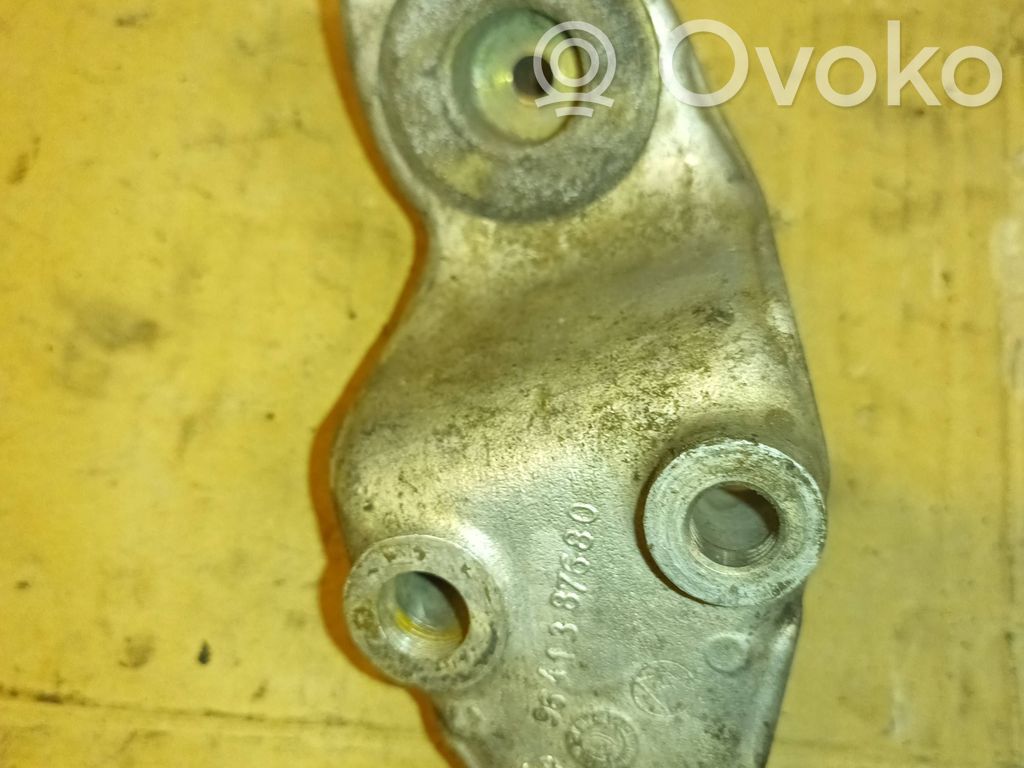 Engine mounting bracket   9641387680