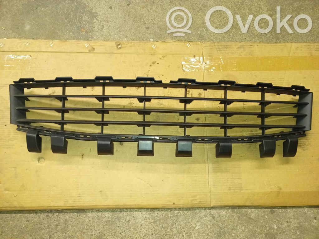 Renault Megane II Grilă inferioară bară față 
