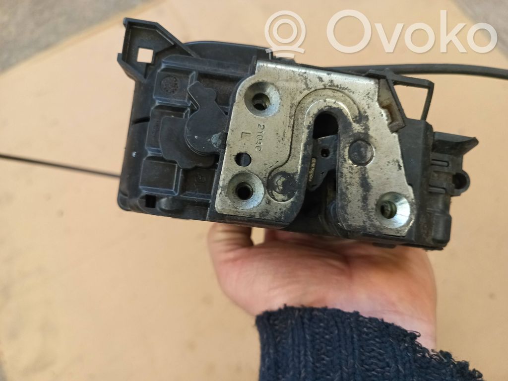 Renault Modus Front door lock 