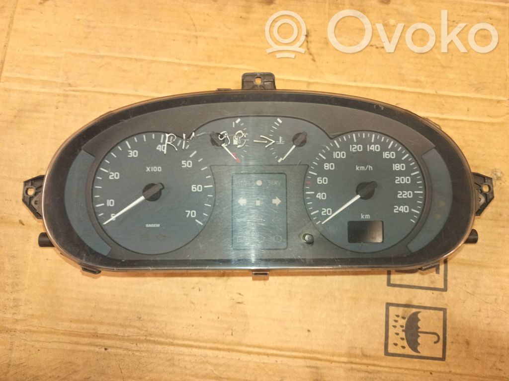 Renault Scenic I Speedometer (instrument cluster) 