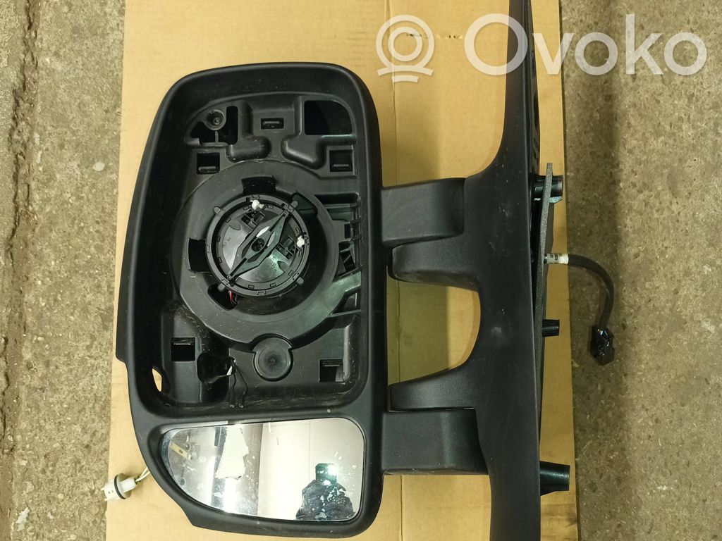 Renault Master III Elektryczne lusterko boczne drzwi przednich 