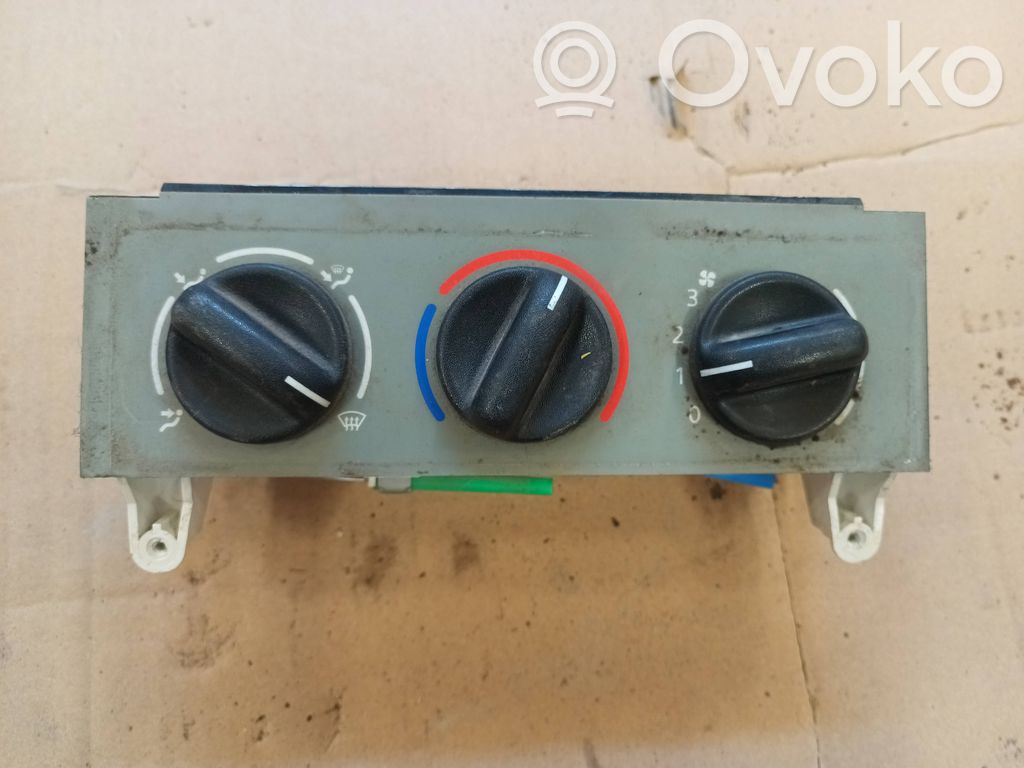 Renault Kangoo I Climate control unit 
